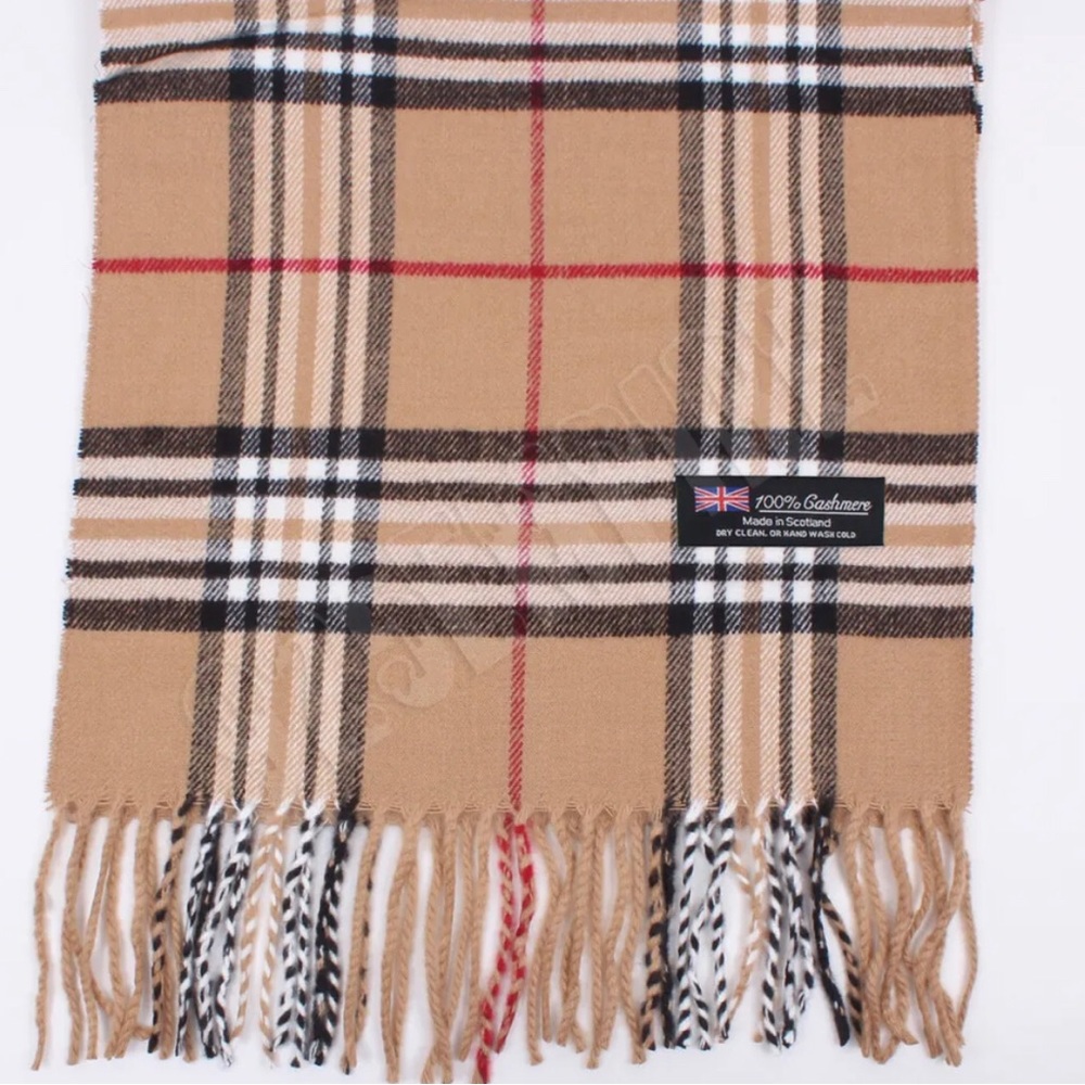 New 100% Cashmere Scarf Scotland - Picture 1 of 3